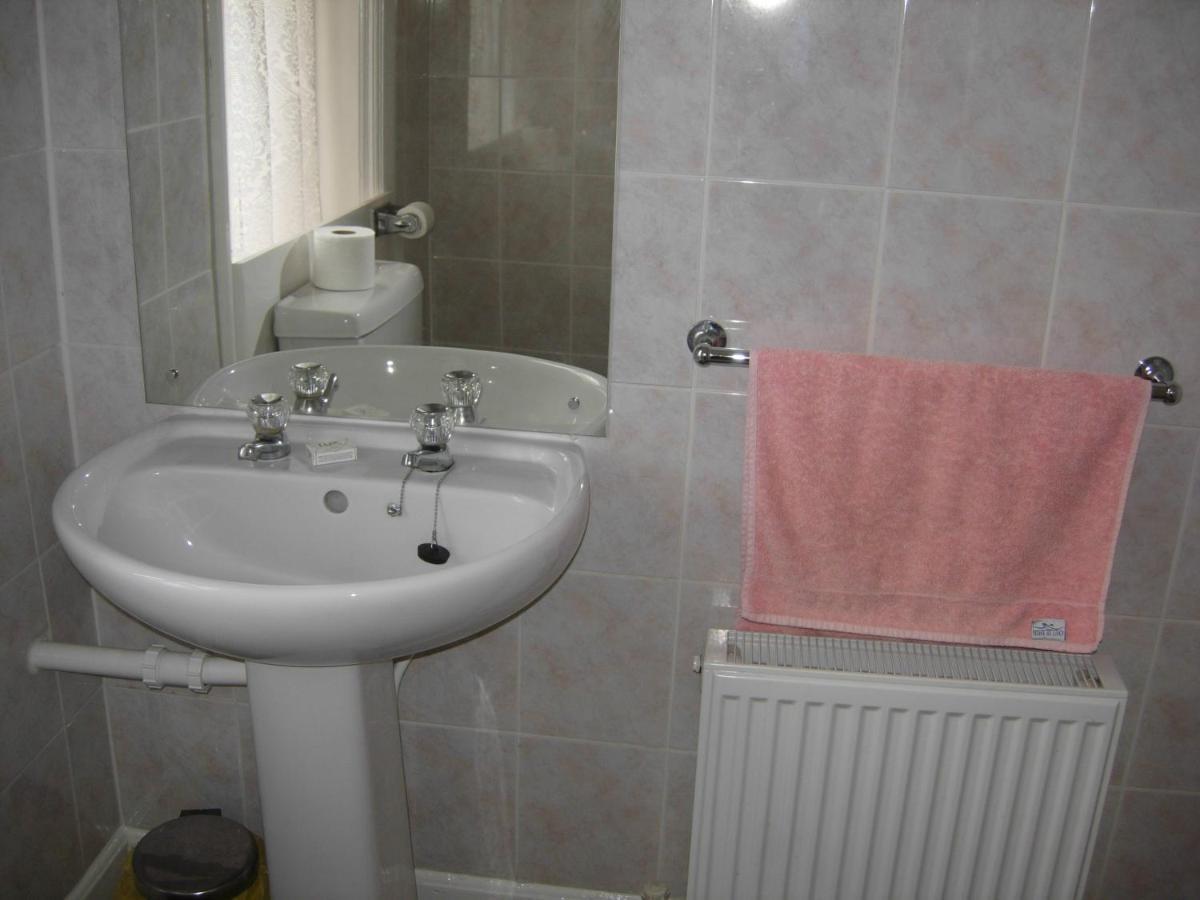 Longfield Guest House Дувър Екстериор снимка